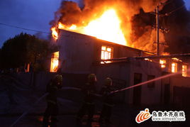 新疆伊犁霍城县编织袋加工厂火灾致千万损失 消防安全警钟再敲响